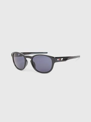 Grey Tommy Hilfiger Flag Detail Oval Men's Sunglasses | TH106RNZ