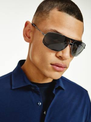 Grey Tommy Hilfiger Navigator Men's Sunglasses | TH046PBL