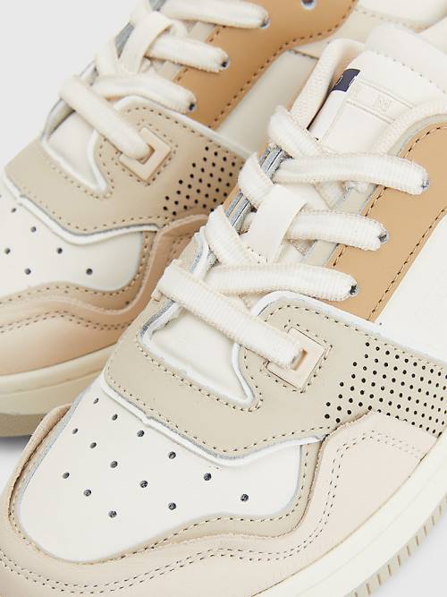 Beige Tommy Hilfiger Elevated Basket Cupsole Women's Sneakers | TH609NZR