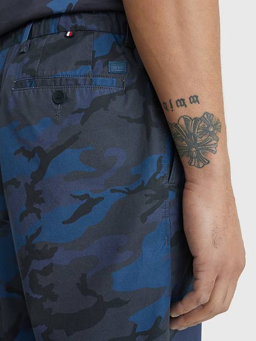 Blue Tommy Hilfiger Harlem Relaxed Camo Print Chino Men's Shorts | TH041ERU