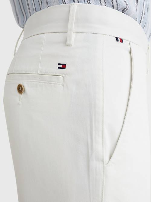 White Tommy Hilfiger 1985 Essential Straight Chinos Men's Pants | TH421LXR