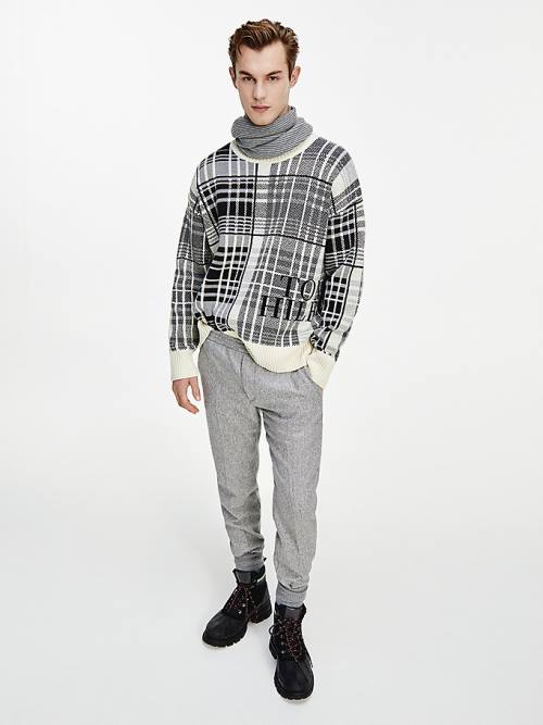 White Tommy Hilfiger All-Over Check Oversized Jumper Men\'s Sweaters | TH726GFO