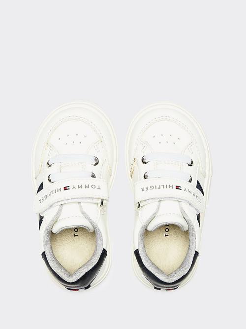 White Tommy Hilfiger Flag Low-Top Boys' Sneakers | TH532KJN