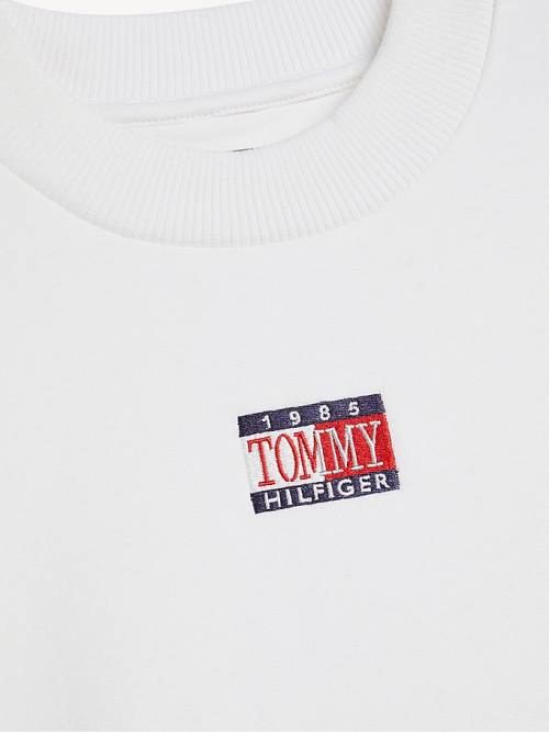 White Tommy Hilfiger Logo Embroidery Cropped Girls' Sweatshirts | TH930CGN